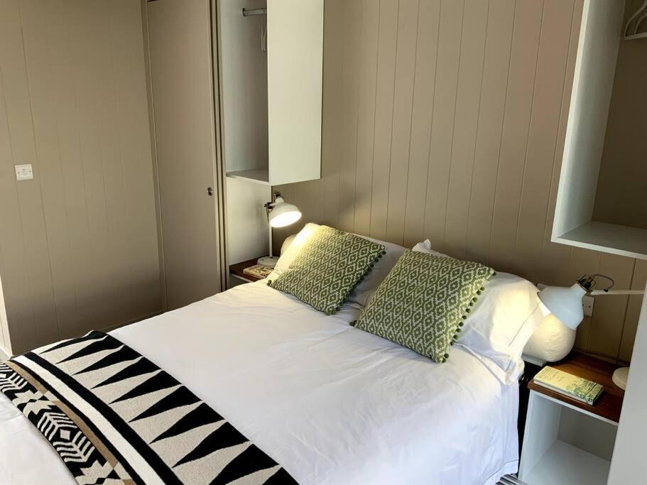 ווריק Cabin Retreat In The Heart Of Warwick. מראה חיצוני תמונה